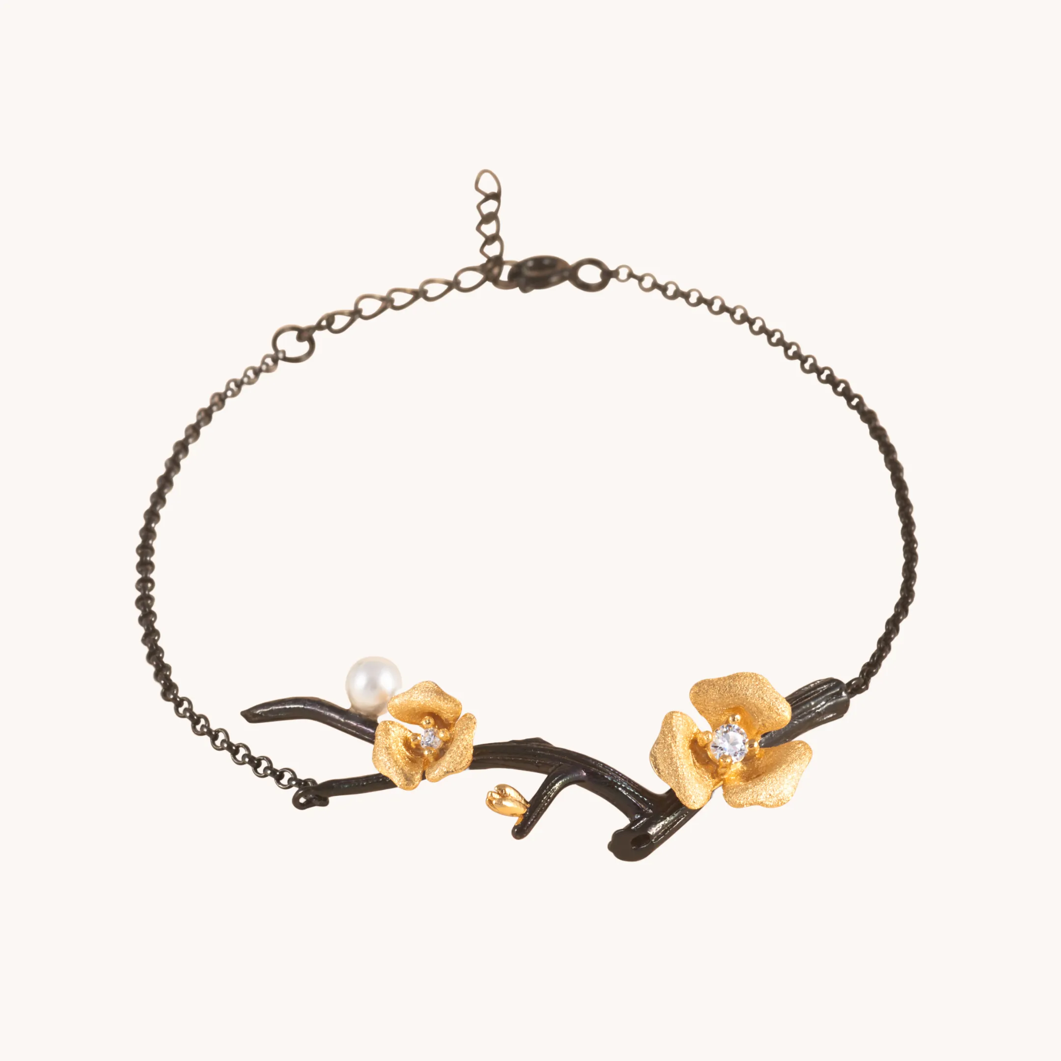 Rosebud Black Bracelet